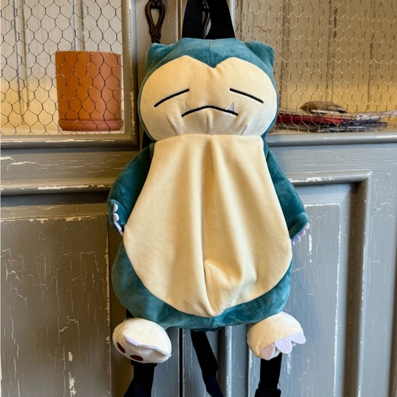 NWOT Snorlax Plush Backpack - Picture 2 of 7